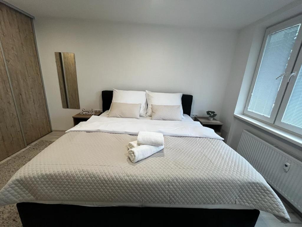 Apartman Lucky 波切尼斯 外观 照片
